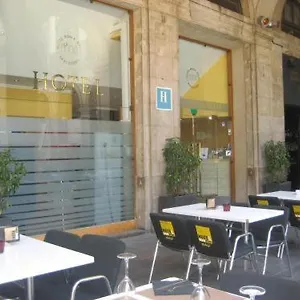Roma Reial , Barcellona Spagna